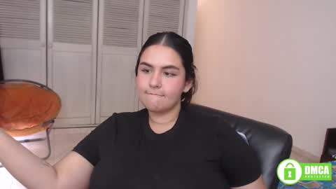 want custom text me through my snap 3  online show from 01.13.26