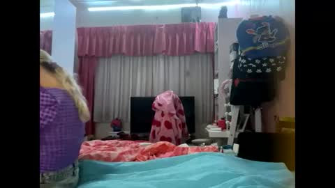 Snapshot of baddieprettypussy chatting on 04.03.26 baddieprettypussy online show from 04.03.26