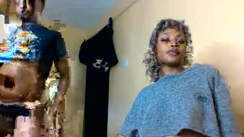 Snapshot of badgurllily chatting on 10.20.25 Lily. online show from 10.20.25