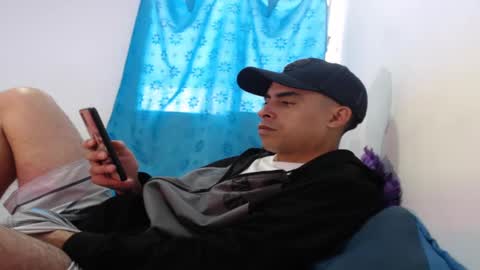 Snapshot of badjuanhot chatting on 12.04.24 Juan Help us reach 100 likes online show from 12.04.24