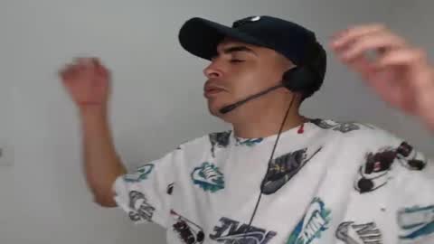 Snapshot of badjuanhot chatting on 12.17.24 Juan Help us reach 100 likes online show from 12.17.24