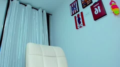 Snapshot of badjuanhot chatting on 12.29.24 Juan Help us reach 100 likes online show from 12.29.24