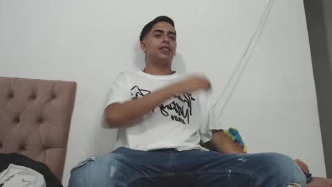 Snapshot of badjuanhot chatting on 01.15.25 Juan Help us reach 100 likes online show from 01.15.25