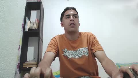 Snapshot of badjuanhot chatting on 01.15.25 Juan Help us reach 100 likes online show from 01.15.25