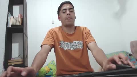 Snapshot of badjuanhot chatting on 01.15.25 Juan Help us reach 100 likes online show from 01.15.25