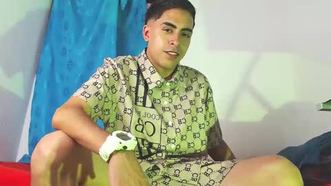 Snapshot of badjuanhot chatting on 01.26.25 Juan Help us reach 100 likes online show from 01.26.25