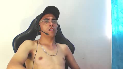 Snapshot of badjuanhot chatting on 02.23.25 Juan Help us reach 100 likes online show from 02.23.25