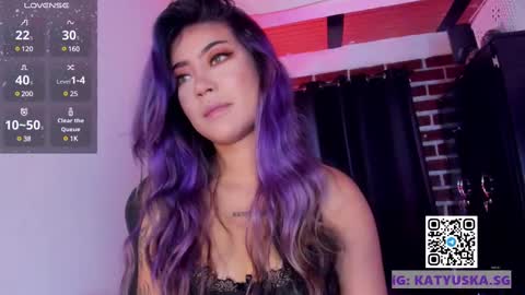        Please help me to reach 100 thumbs up online show from 03.09.25