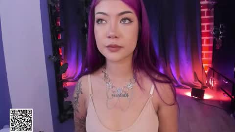        Please help me to reach 100 thumbs up online show from 11.28.25