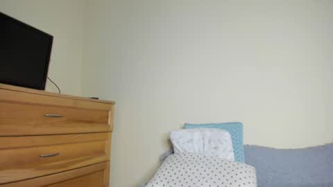 Name online show from 02.19.25