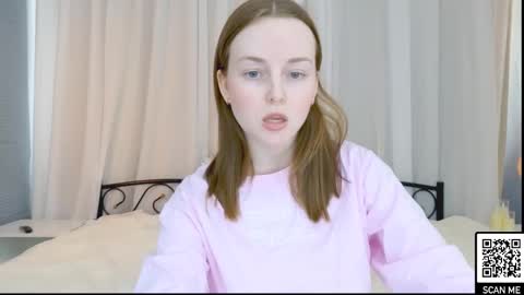 Snapshot of bae_cake_ chatting on 03.02.25 Alice online show from 03.02.25