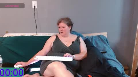 Bagel  Havix online show from 11.12.25