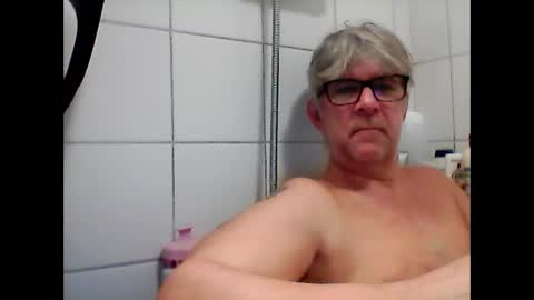 baggelina75 online show from 02.21.25