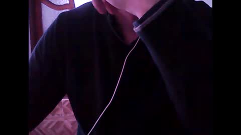 Snapshot of baiat_frumusel chatting on 12.08.24 baiat_frumusel online show from 12.08.24