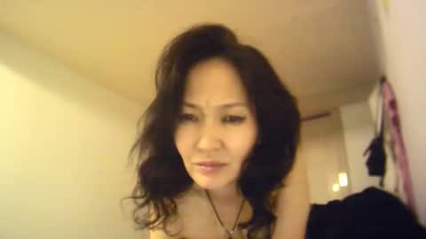 Snapshot of bailliy chatting on 02.14.25 bailliy online show from 02.14.25