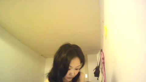 Snapshot of bailliy chatting on 02.16.25 bailliy online show from 02.16.25