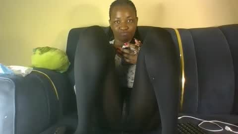 Snapshot of bambi_blush chatting on 11.19.25 bambi online show from 11.19.25