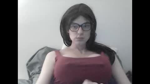 Snapshot of bambilovets1 chatting on 11.25.25 Bambi online show from 11.25.25