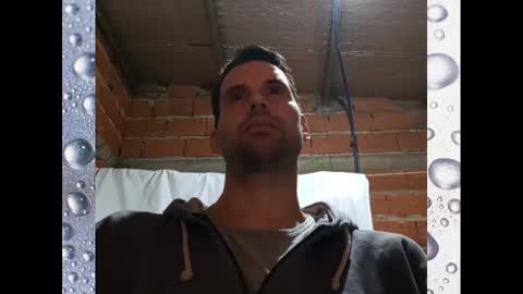 Snapshot of banana_argen_15 chatting on 12.08.24 Ezequiel online show from 12.08.24