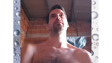 Snapshot of banana_argen_15 chatting on 01.22.25 Ezequiel online show from 01.22.25