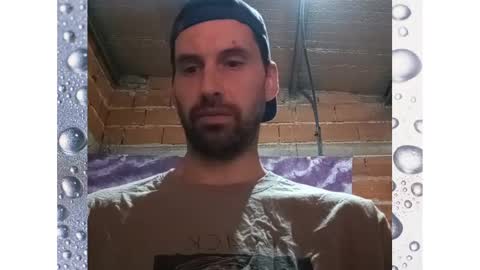 Snapshot of banana_argen_15 chatting on 01.29.25 Ezequiel online show from 01.29.25