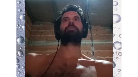 Snapshot of banana_argen_15 chatting on 02.23.25 Ezequiel online show from 02.23.25