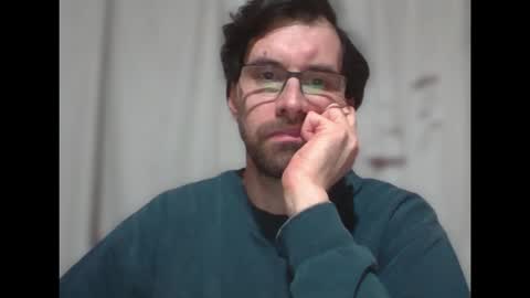 Snapshot of banana_argen_15 chatting on 09.18.25 Ezequiel online show from 09.18.25