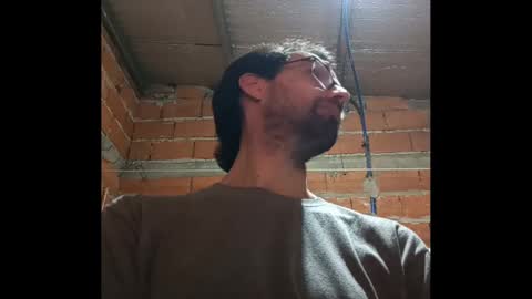 Snapshot of banana_argen_15 chatting on 09.19.25 Ezequiel online show from 09.19.25