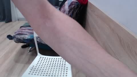 Snapshot of banderkin1980 chatting on 02.13.26 Kengoo4girls online show from 02.13.26