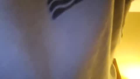 Snapshot of banginbeyonce chatting on 01.14.25 tommy big dick money online show from 01.14.25