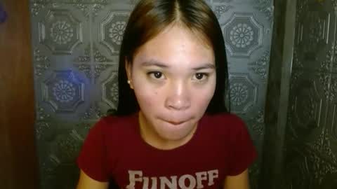 baninay810654 online show from 11.20.25