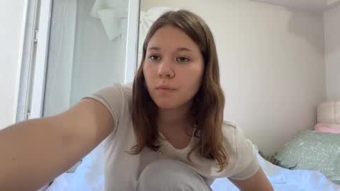 Snapshot of baosznejkowski chatting on 05.12.26 Sumi online show from 05.12.26