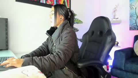 Snapshot of baphy_baby chatting on 03.08.25 Gabi online show from 03.08.25