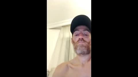 Snapshot of barakovaarslan chatting on 12.18.25 barakovaarslan online show from 12.18.25