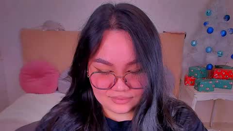 Barbie Kim online show from 12.22.24