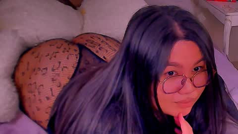 Barbie Kim online show from 01.12.25