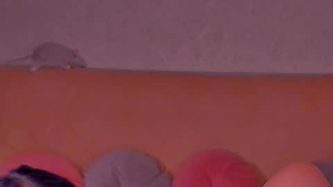 Barbie Kim online show from 02.10.25