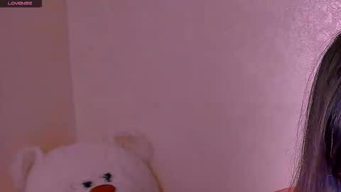 Barbie Kim online show from 09.17.25