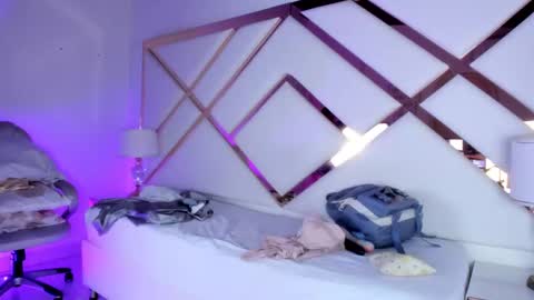 Barbara  online show from 02.11.25