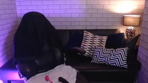 Barbara  online show from 02.17.25