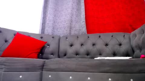 Snapshot of barbaraferrer69 chatting on 02.13.25 BARBARA FERRER online show from 02.13.25