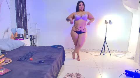 Snapshot of barbaraferrer69 chatting on 04.29.26 BARBARA FERRER online show from 04.29.26