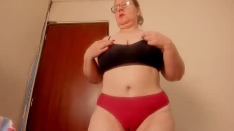 Snapshot of barbarafight chatting on 05.16.26 Brbara. online show from 05.16.26