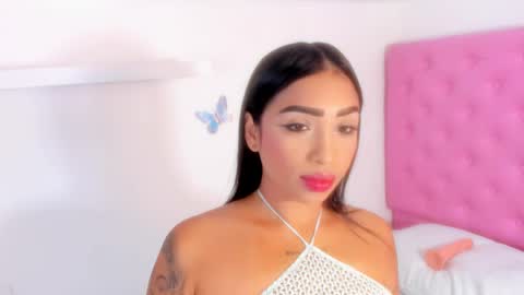 Barbie Hills online show from 03.01.26