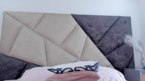 Snapshot of barbaraknox_ chatting on 12.23.24 Barbara online show from 12.23.24