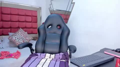 Snapshot of barbaraknox_ chatting on 01.14.25 Barbara online show from 01.14.25