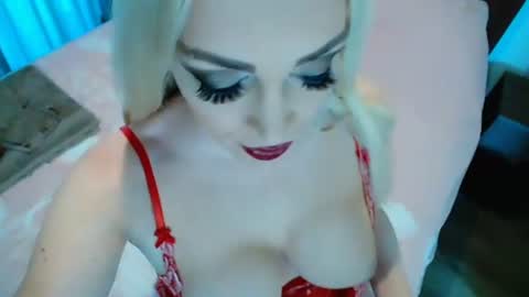 Snapshot of barbi_bentley chatting on 08.06.26 Barbi Bentley online show from 08.06.26