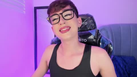          I work from home this is my room 3 online show from 04.05.26