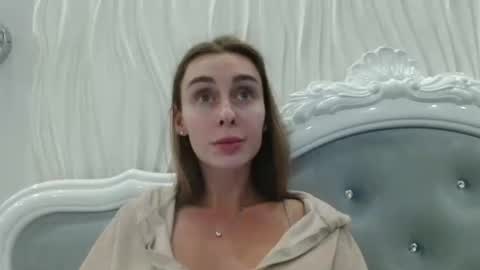 Kate online show from 04.13.26