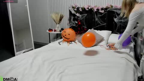 Barbie Staze online show from 10.26.25